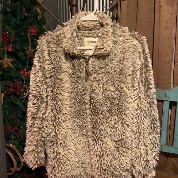 Dylan fur jacket - Picture 1 of 2